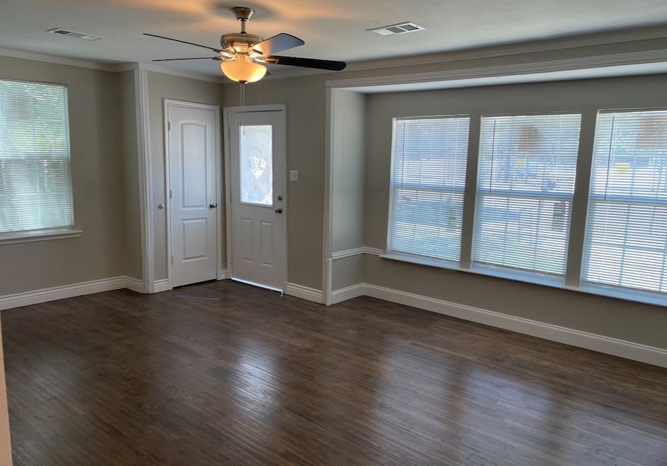 For Rent $1,350/month