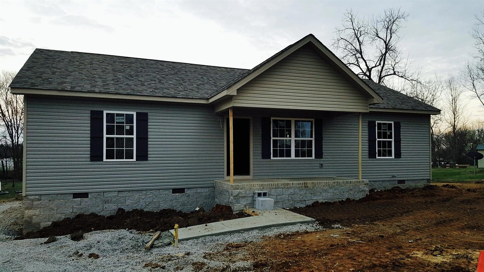 934 Horse Mtn Rd, Shelbyville, TN 37160 - photo 1