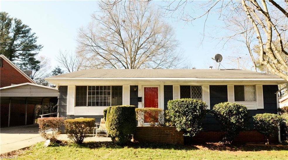 433 Brevard St, Statesville, NC 28677 - photo 1