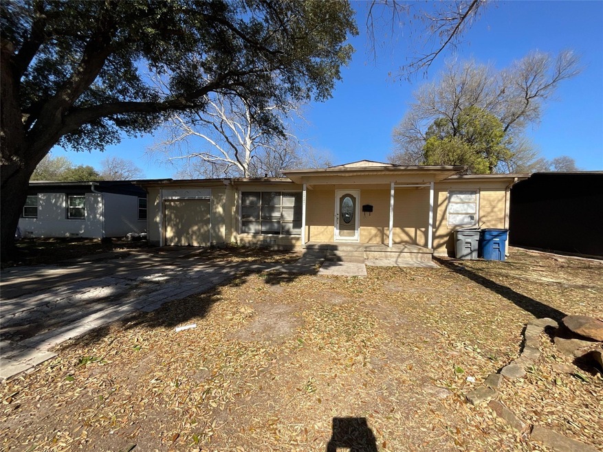 View of ranch-style house
