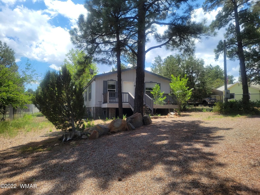 591 S 11th St, Show Low, AZ 85901 - photo 1
