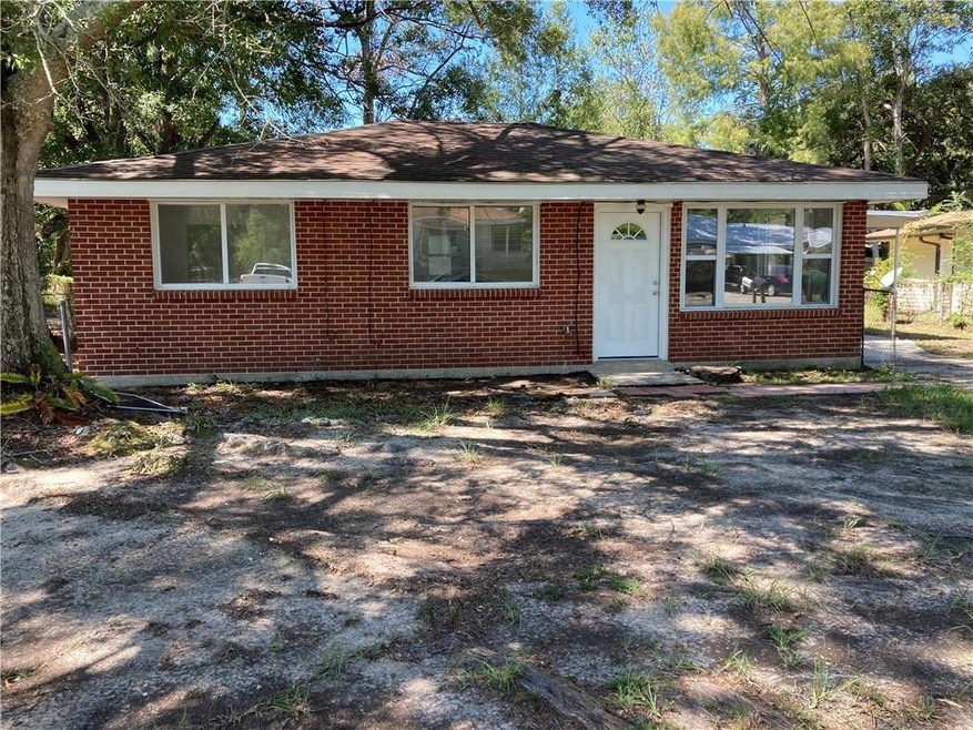 3297 Reine Ave., Slidell, La.  70458