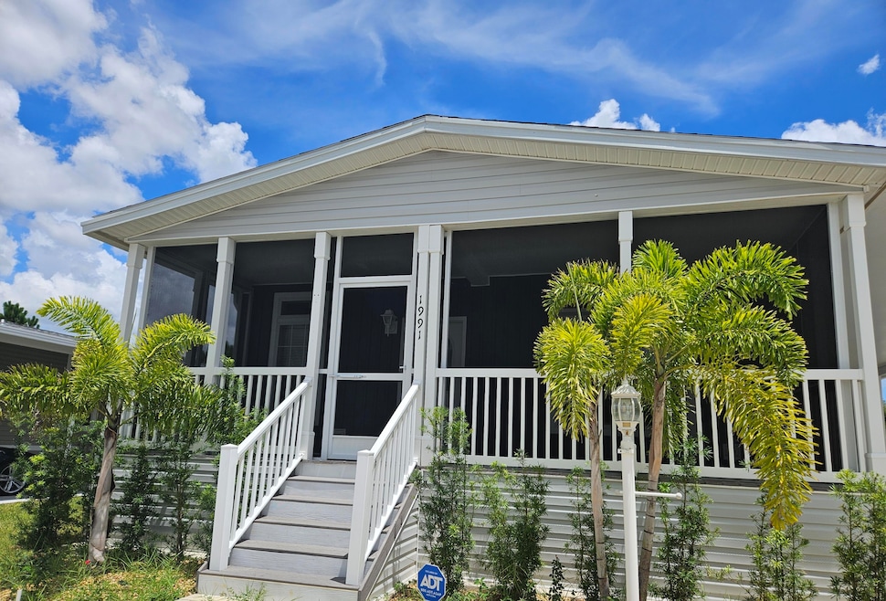 1991 Douglas Ln unit 298, Tarpon Springs, FL 34689 - photo 1