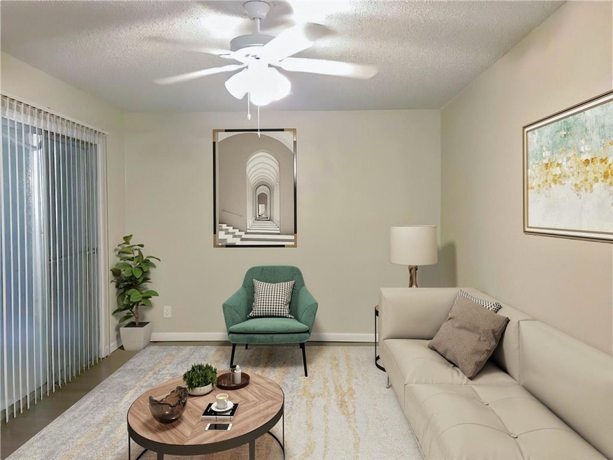 811 Skillman St unit 106, Dallas, TX 75214 - photo 1