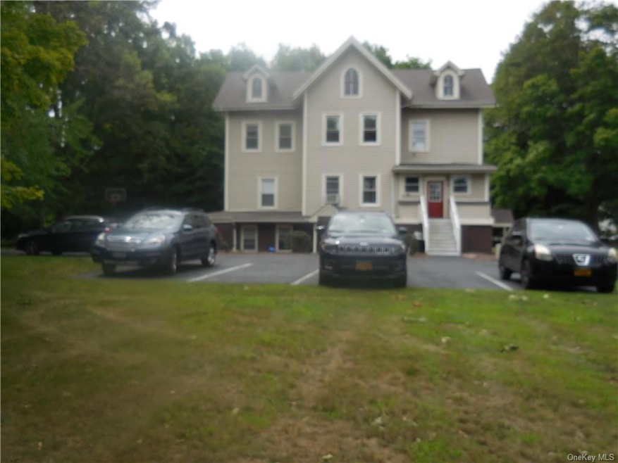 78 Duncan Ave unit 4, Cornwall On Hudson, NY 12520 - photo 1