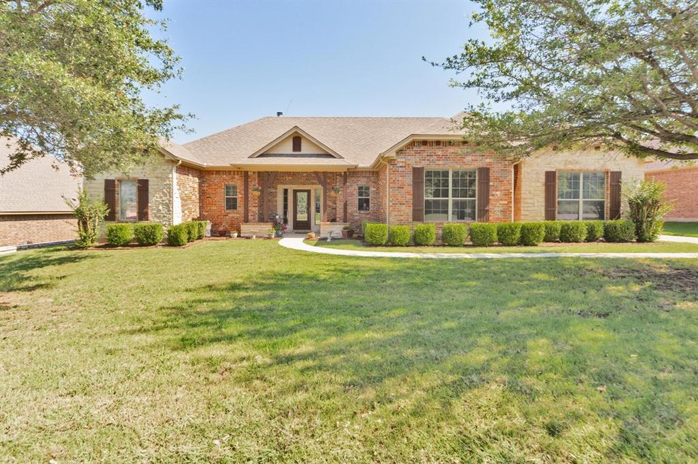 212 William Allen Ln, Decatur, TX 76234 - photo 1