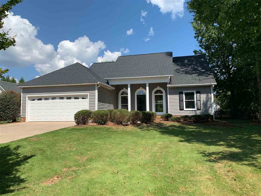 205 Allsbrook Place, Moore, SC 29369 - photo 1