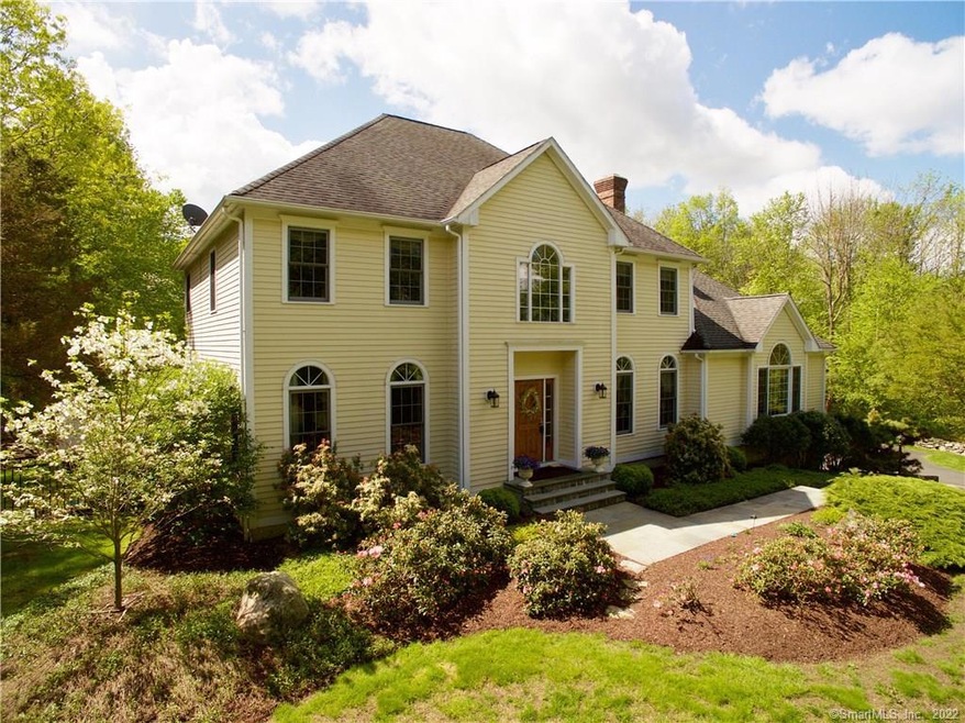 34 Cobblers Mill Rd, Sandy Hook, CT 06482 - photo 1