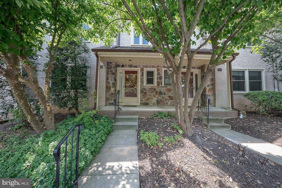 102 Beacon Square unit 12, Chesterbrook, PA 19087 - photo 1