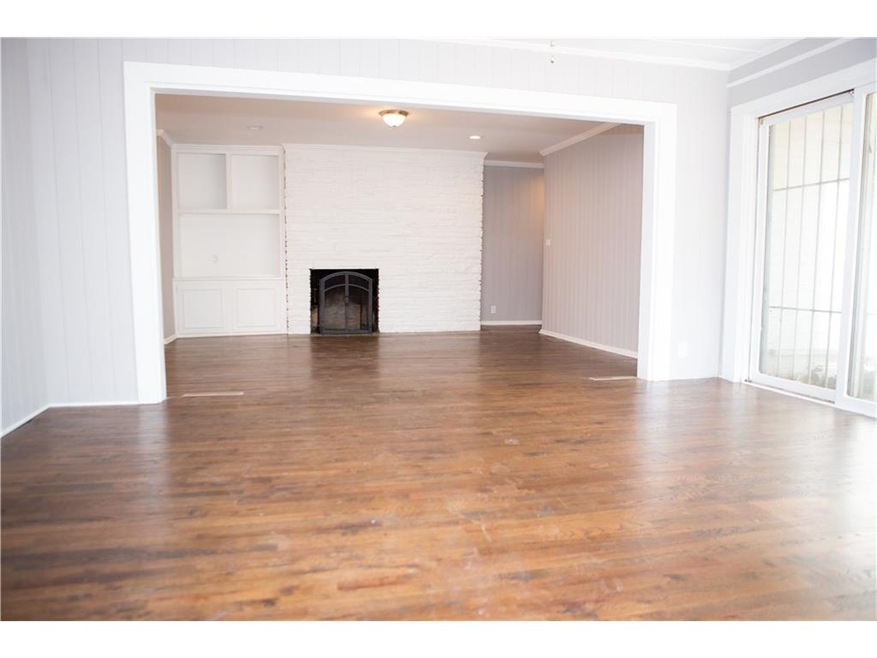 4024 Sheldon Dr NE unit 4024, Atlanta, GA 30342 - photo 1