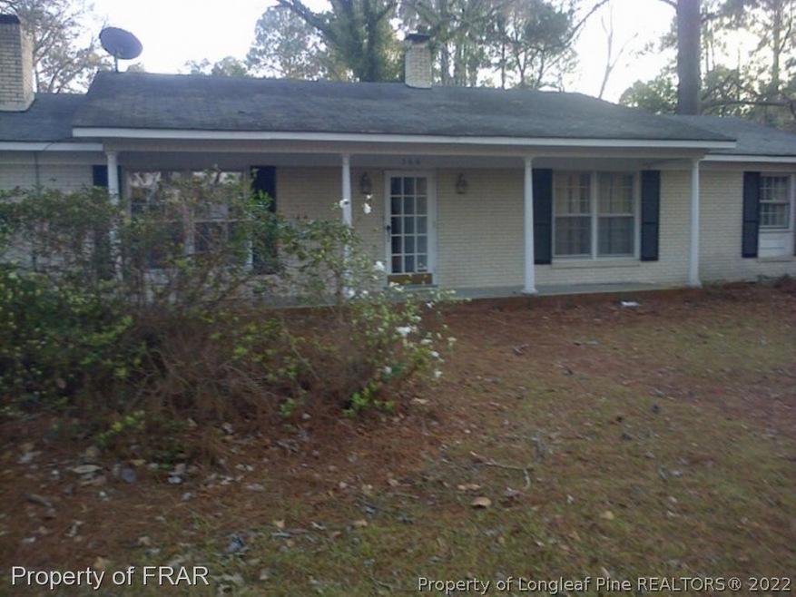 566 Lennox Dr, Fayetteville, NC 28303 - photo 1