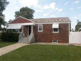 4472 Emerson Ave, Schiller Park, IL 60176 - photo 1