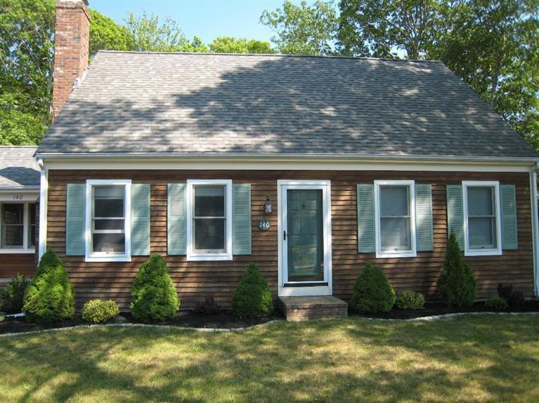 140 Heather Ln, North Falmouth, MA 02556 - photo 1