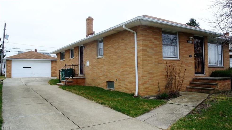 Welcome to 15505 Rowena Ave, Maple Heights
