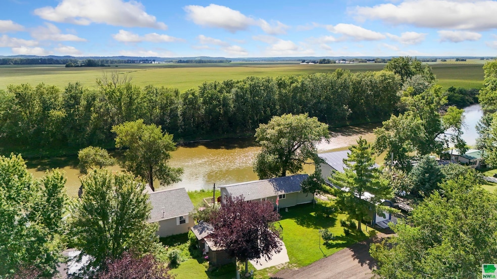 For Sale $199,900 • Co-Listing Agent