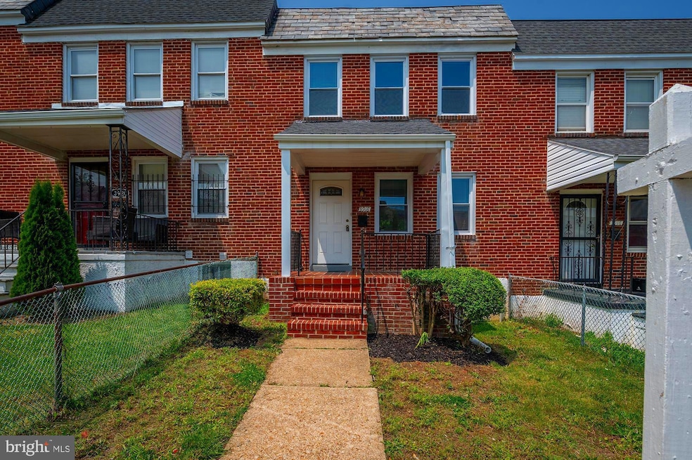 3918 Flowerton Rd, Baltimore, MD 21229 - photo 1