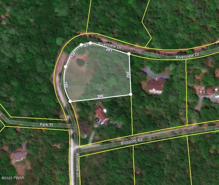 #26 Riverview Dr, Lackawaxen Township, PA 18435 - photo 1