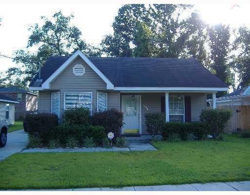 4336 Ames Blvd, Marrero, LA 70072 - photo 1