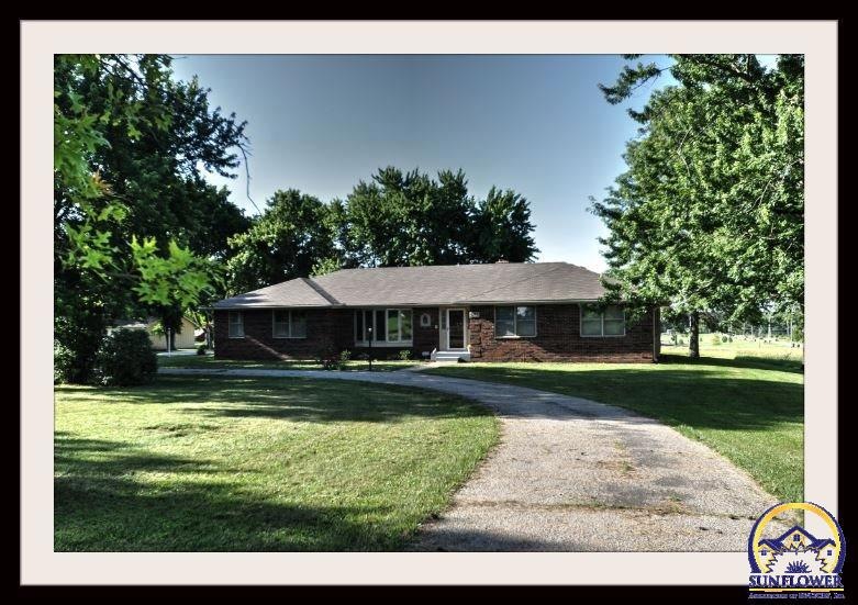 6743 SW 69th St, Auburn, KS 66402 - photo 1