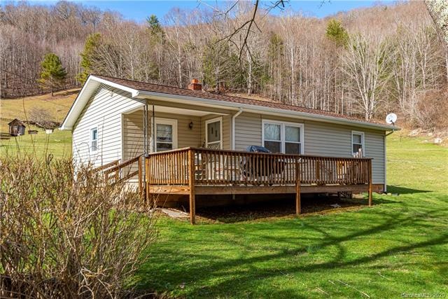 472 Jim Creek Rd, Burnsville, NC 28714 - photo 1