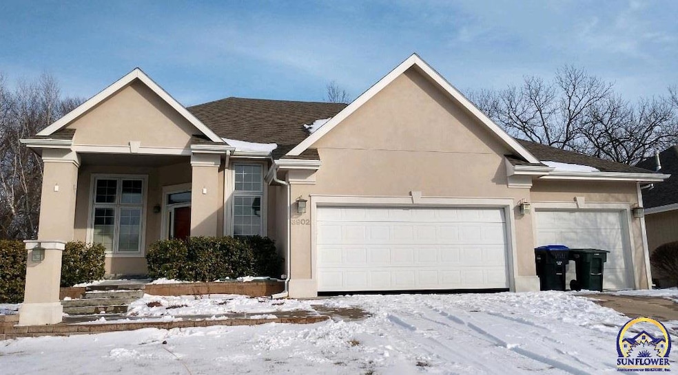 3902 SW Lincolnshire Rd, Topeka, KS 66610 - photo 1