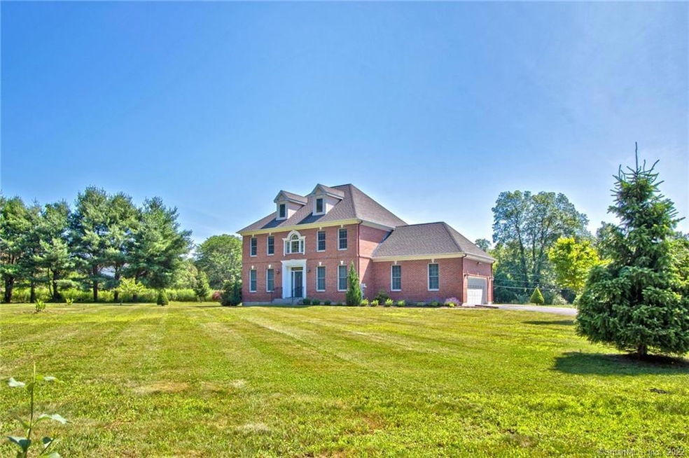 229 Wightman Ave, Norwich, CT 06360 - photo 1