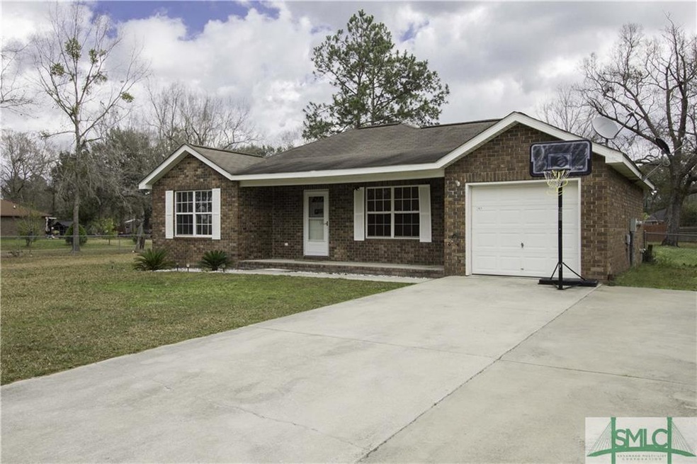 Beautiful All Brick Home on Huge Lot!!!