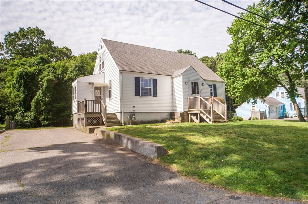 204 Waseca Ave, Barrington, RI 02806 - photo 1