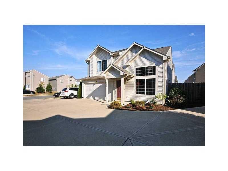 2651 Fraiser Fir Dr, Greenwood, IN 46143 - photo 1