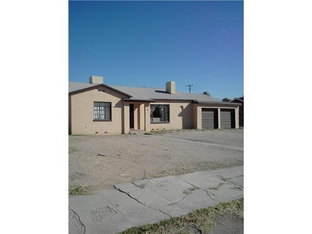 21 Half Moon Dr, El Paso, TX 79915 - photo 1
