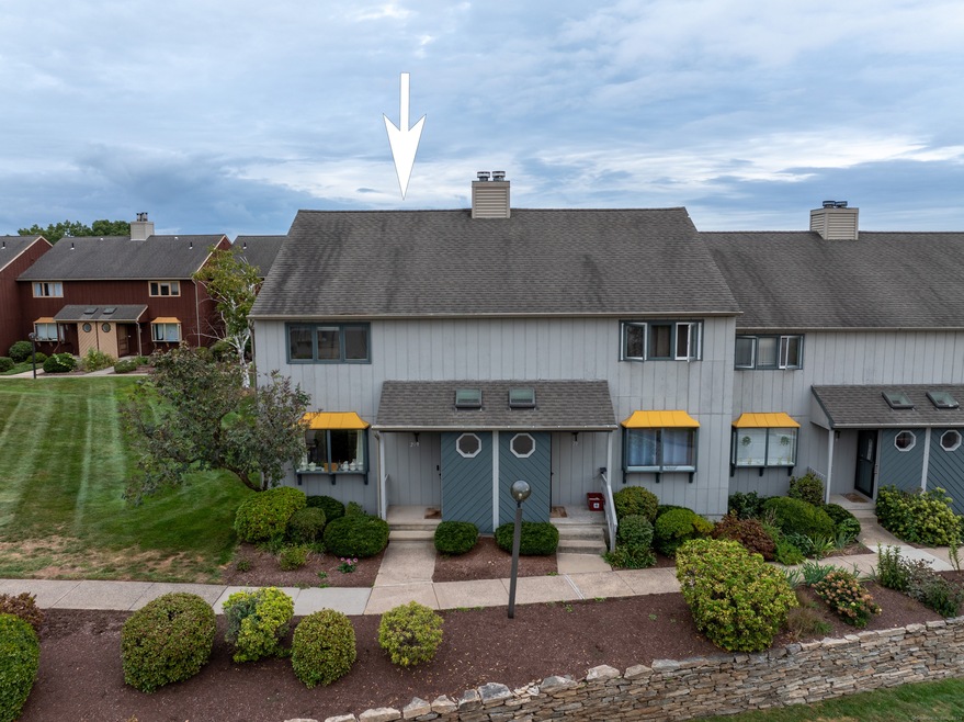 209 Skyview Dr unit 209, Cromwell, CT 06416 - photo 1