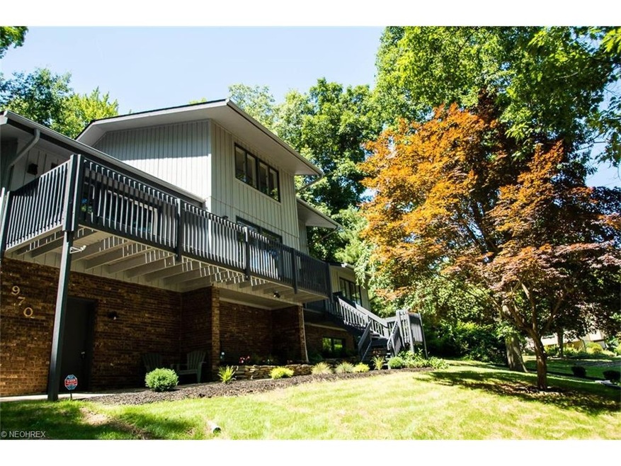 Freshly painted and landscaped 970 Kingswood.