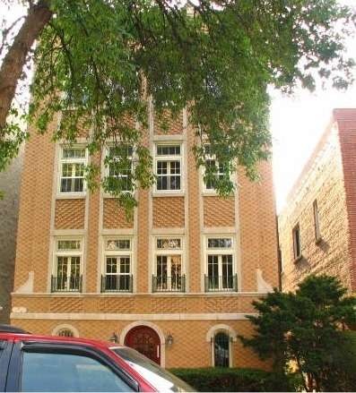 6111 N Mozart St, Chicago, IL 60659 - photo 1