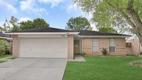 7326 Breccia Dr, Houston, TX 77041 - photo 1