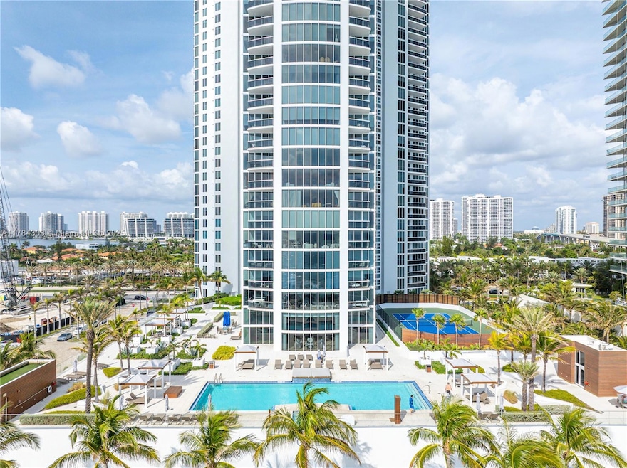 POOL FROM OCEAN