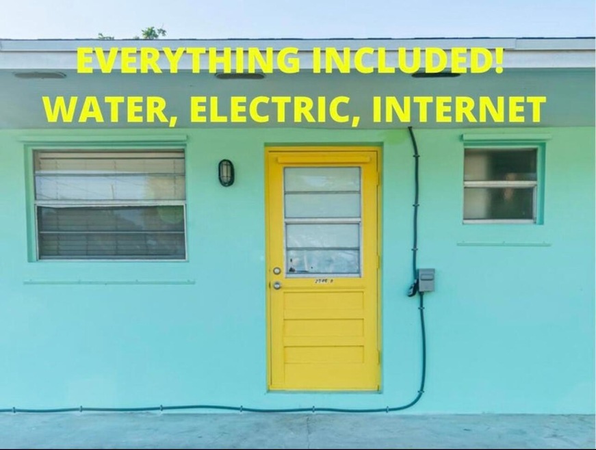 2546 NE Hickory Ave unit B Efficiency, Jensen Beach, FL 34957 - photo 1