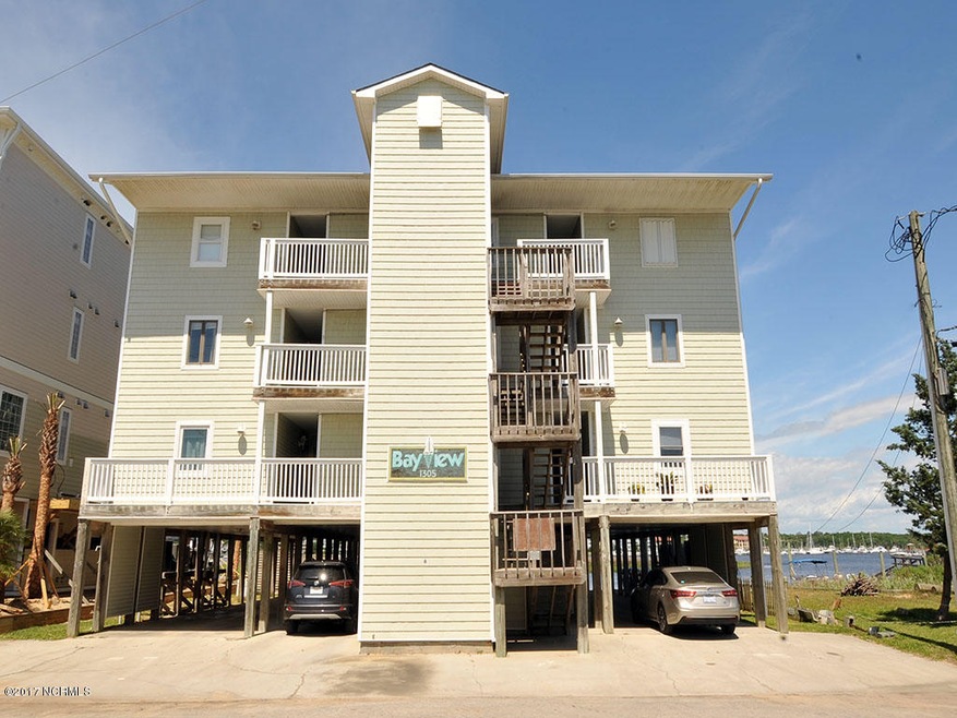 1305 Canal Dr