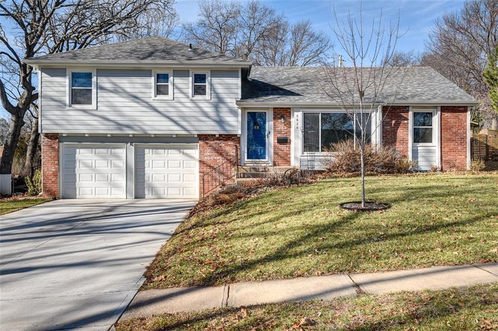 6824 Wedd St, Shawnee, KS 66203 - photo 1