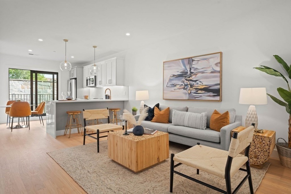 52 Withington St unit 4, Dorchester Center, MA 02124 - photo 1