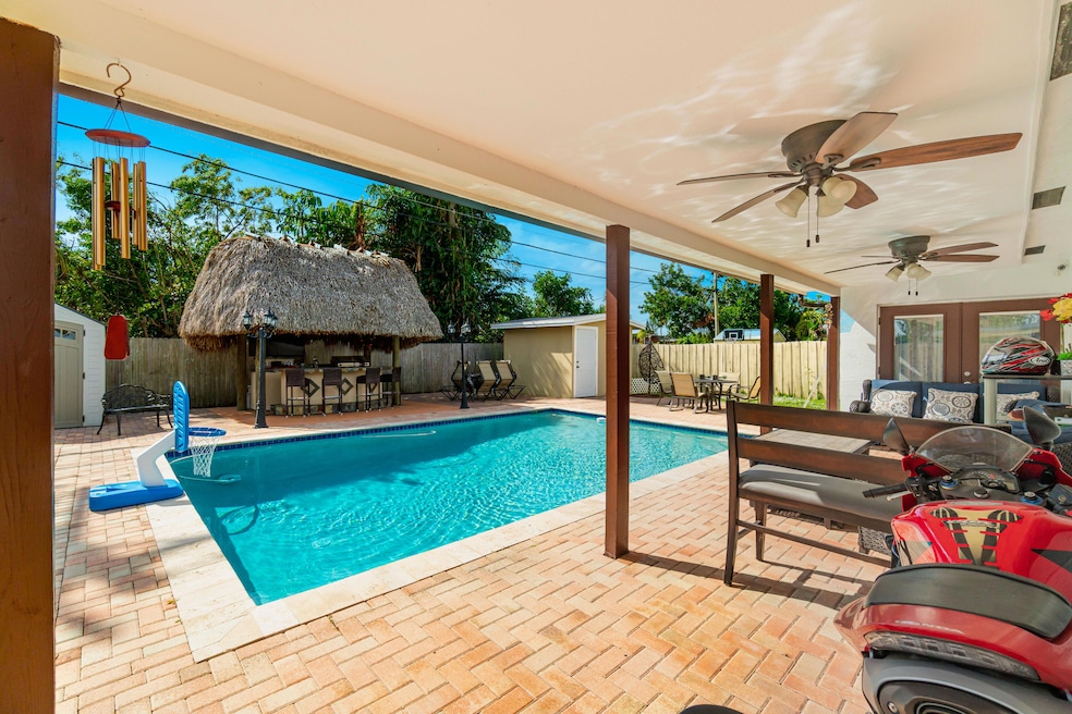 5638 Purdy Ln, West Palm Beach, FL 33415 - photo 1