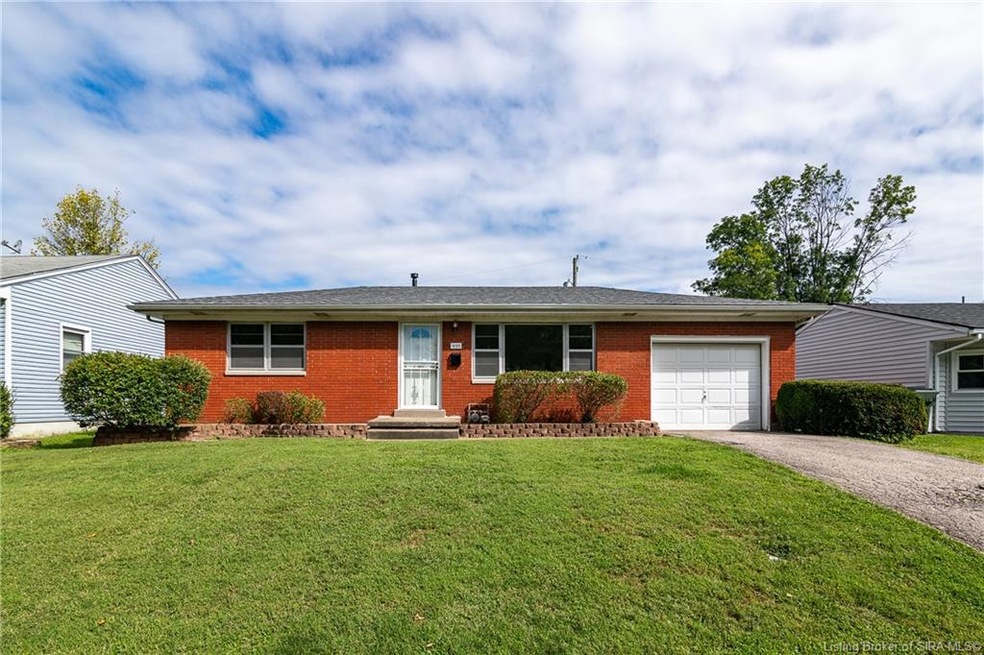 1628 Sprigler Ct, New Albany, IN 47150 - photo 1