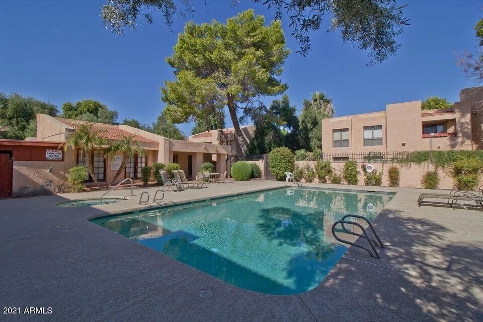 3131 W Cochise Dr unit 222, Phoenix, AZ 85051 - photo 1