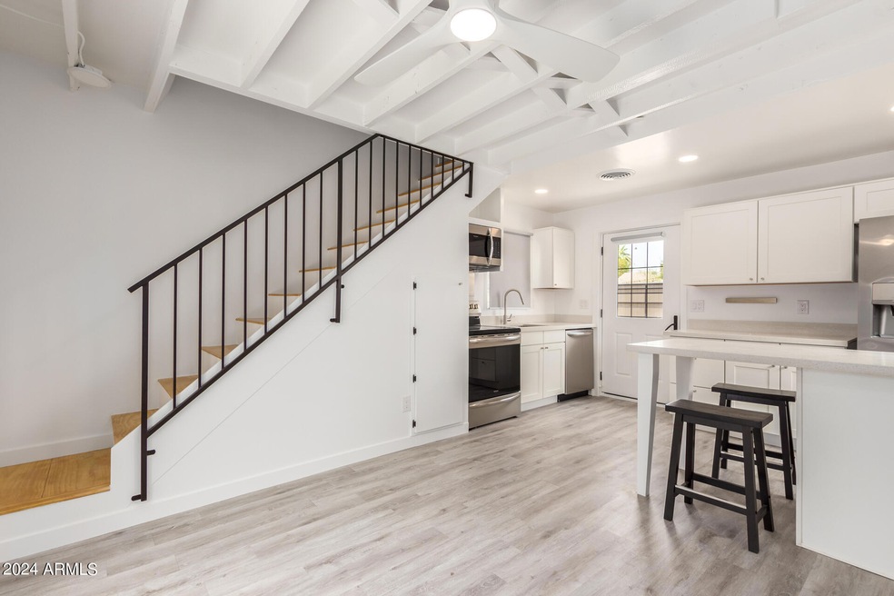 830 E Palm Ln unit 1/2, Phoenix, AZ 85006 - photo 1