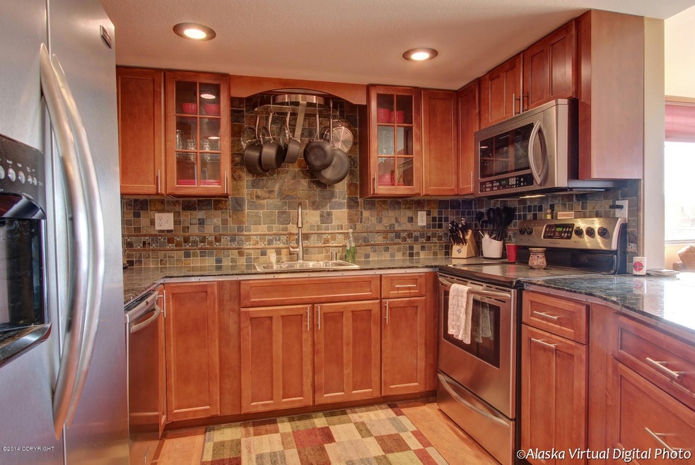 Kitchen 03