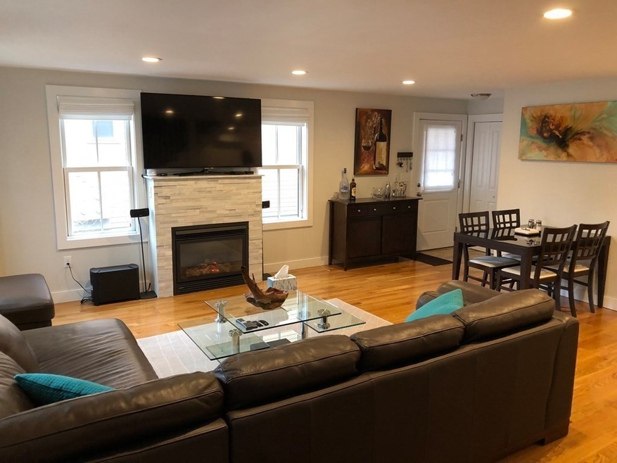 194 Franklin St unit 1, Cambridge, MA 02139 - photo 1