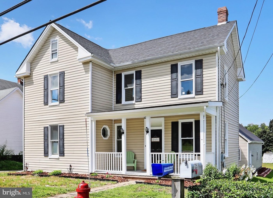 12516 Bradbury Ave, Smithsburg, MD 21783 - photo 1