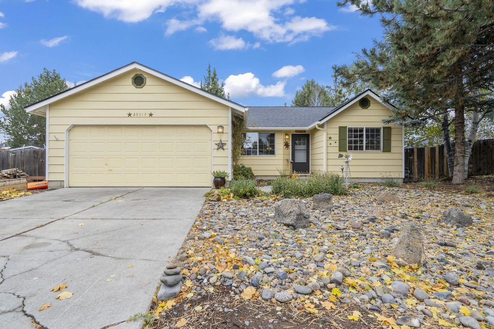1-web-or-mls-20815 Glenn Maroe Ct (1 of