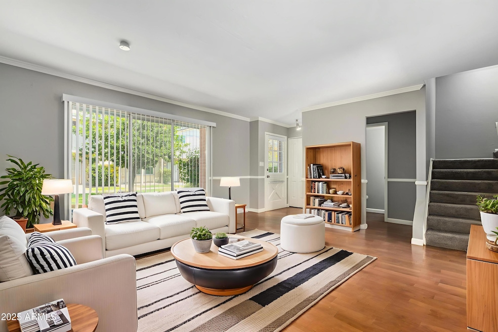 0008-08-44th - Living Room - Scandinavia