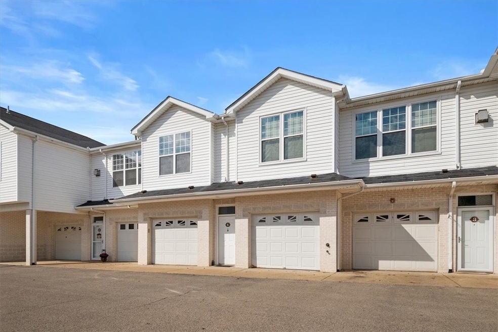 248 Adams Pointe Blvd Unit 4, Mars, PA 16046 MLS 1627749