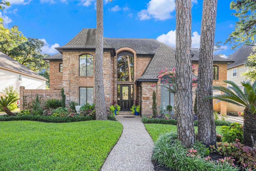 15327 Gettysburg Dr, Tomball, TX 77377 - photo 1